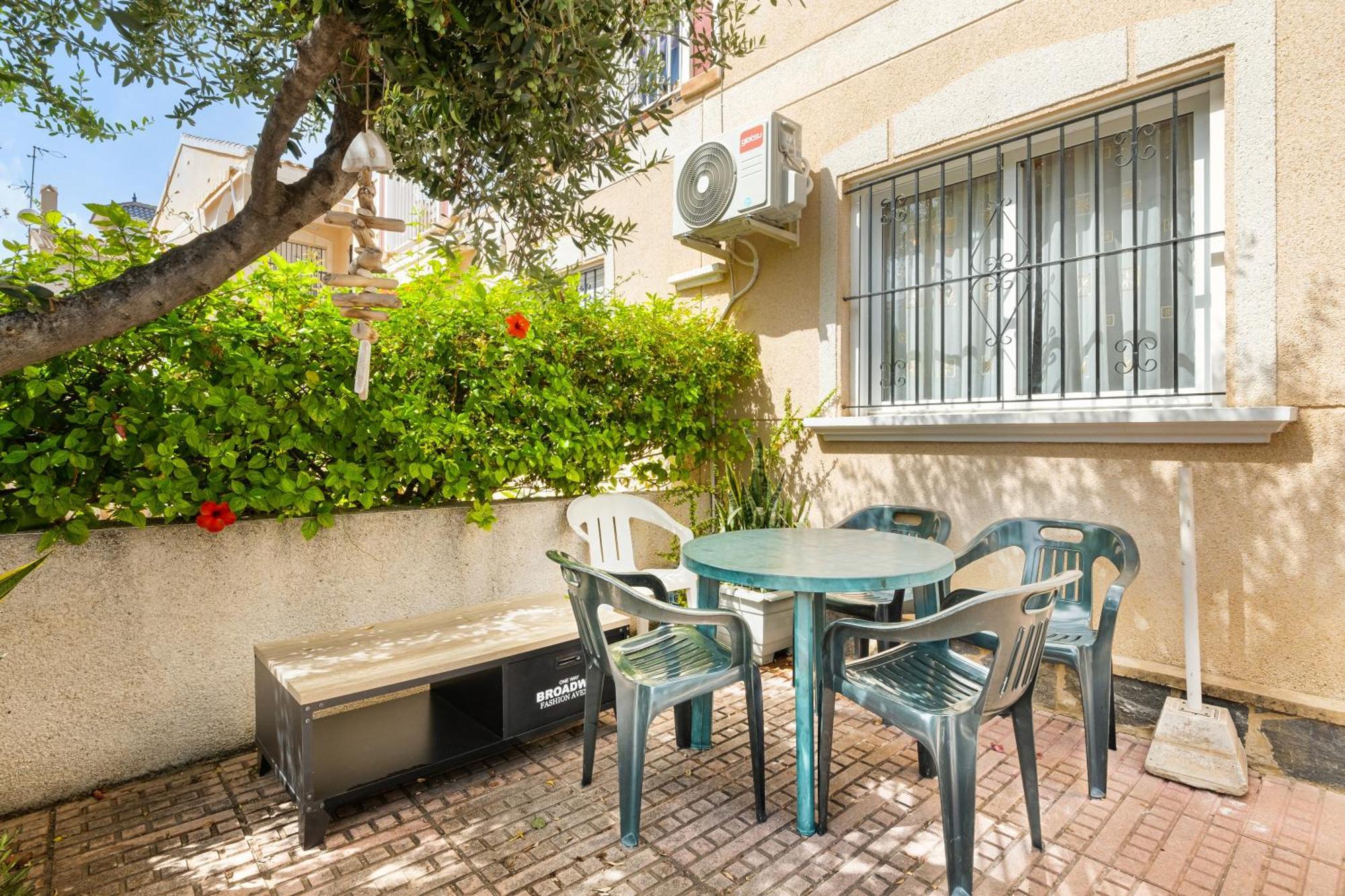The Snug Apartment Orihuela Exterior photo